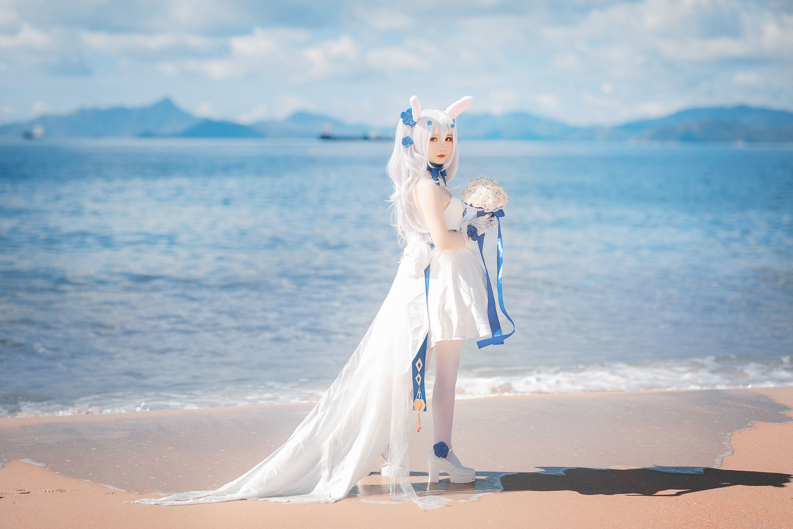 [网红COSER] 可爱人气Coser面饼仙儿 - 拉菲婚纱  第17张