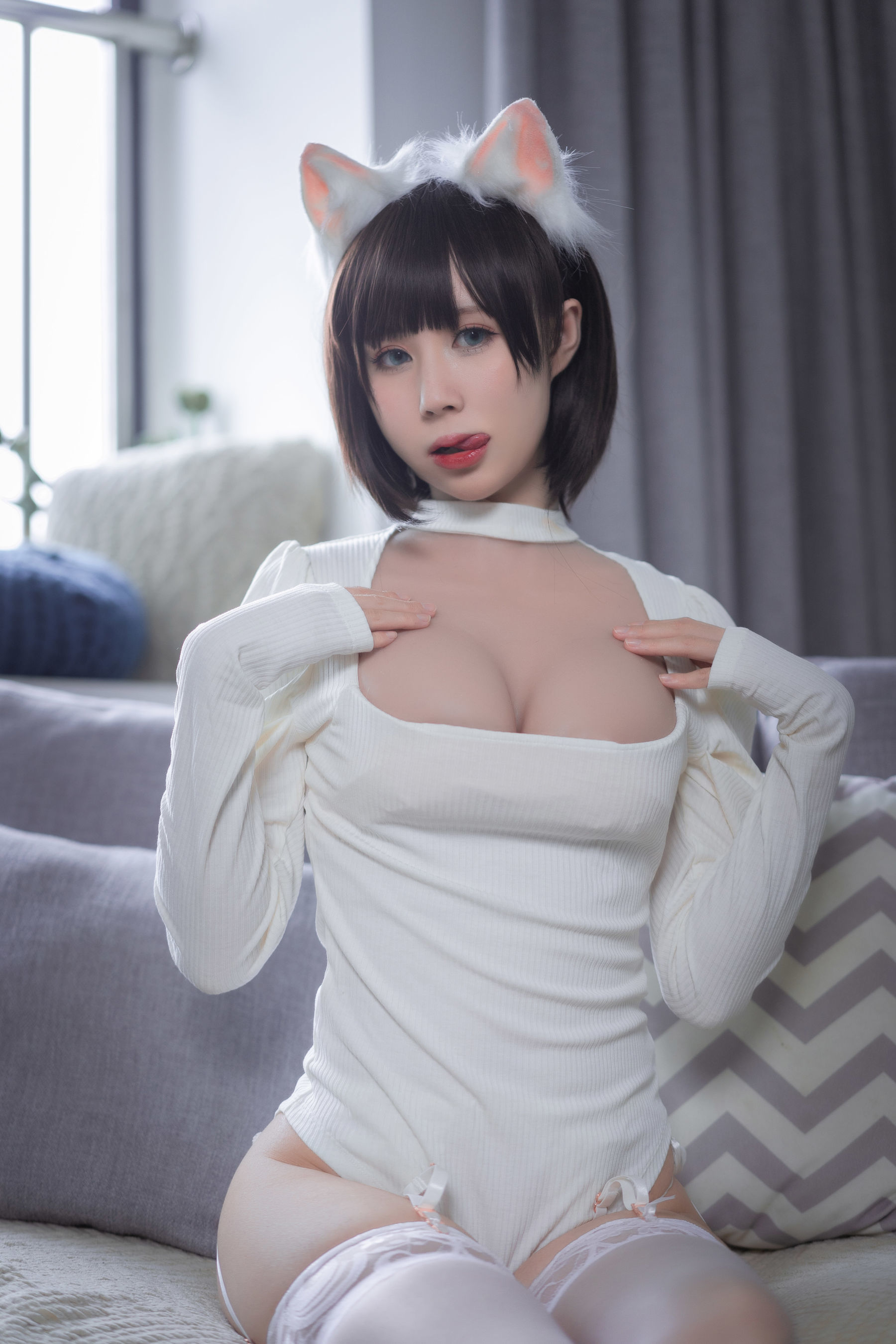 [网红COSER] 西园寺南歌 - 白猫白色连体衣  第21张