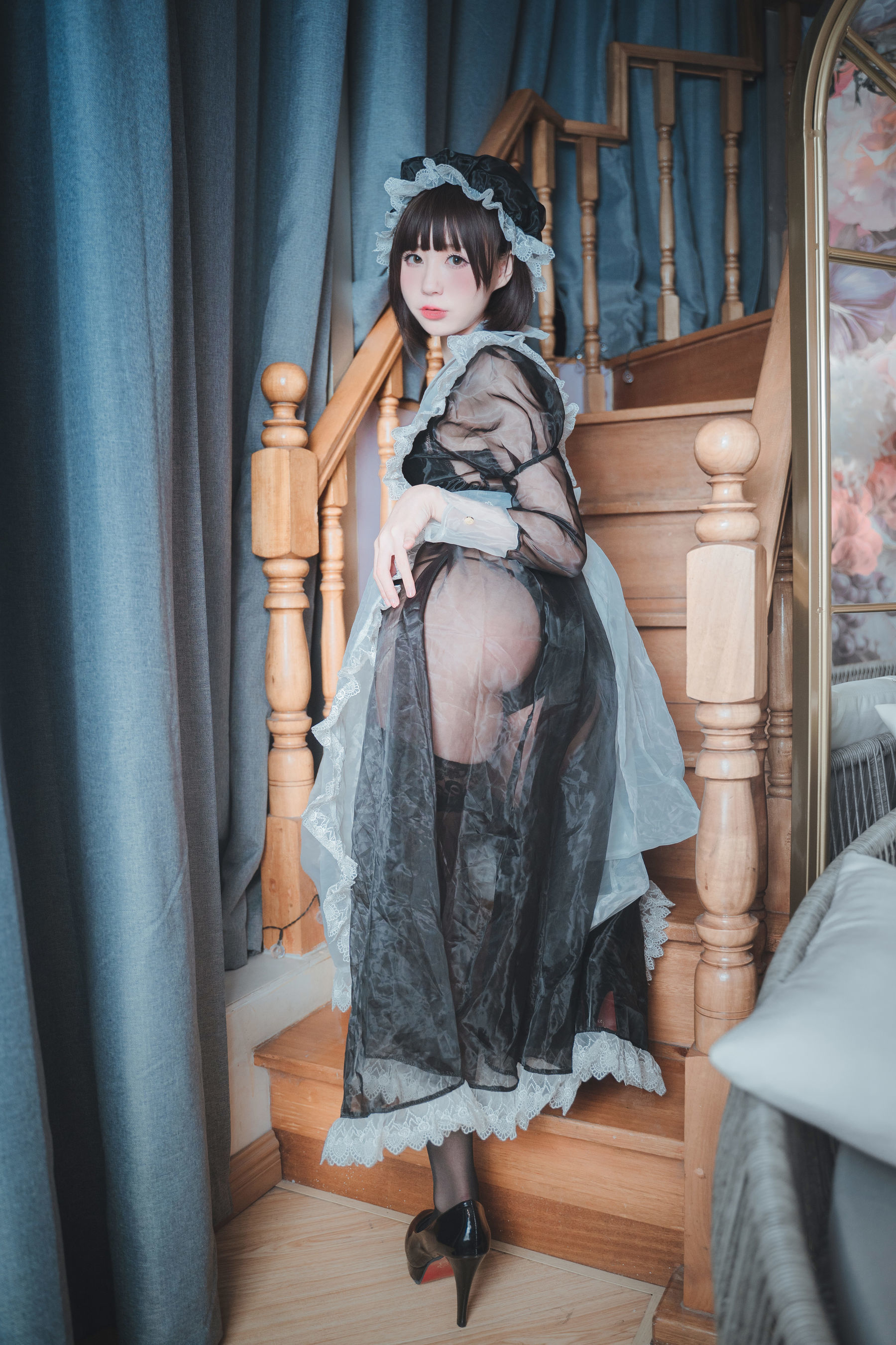 [网红COSER] 西园寺南歌 - 透明女仆  第26张