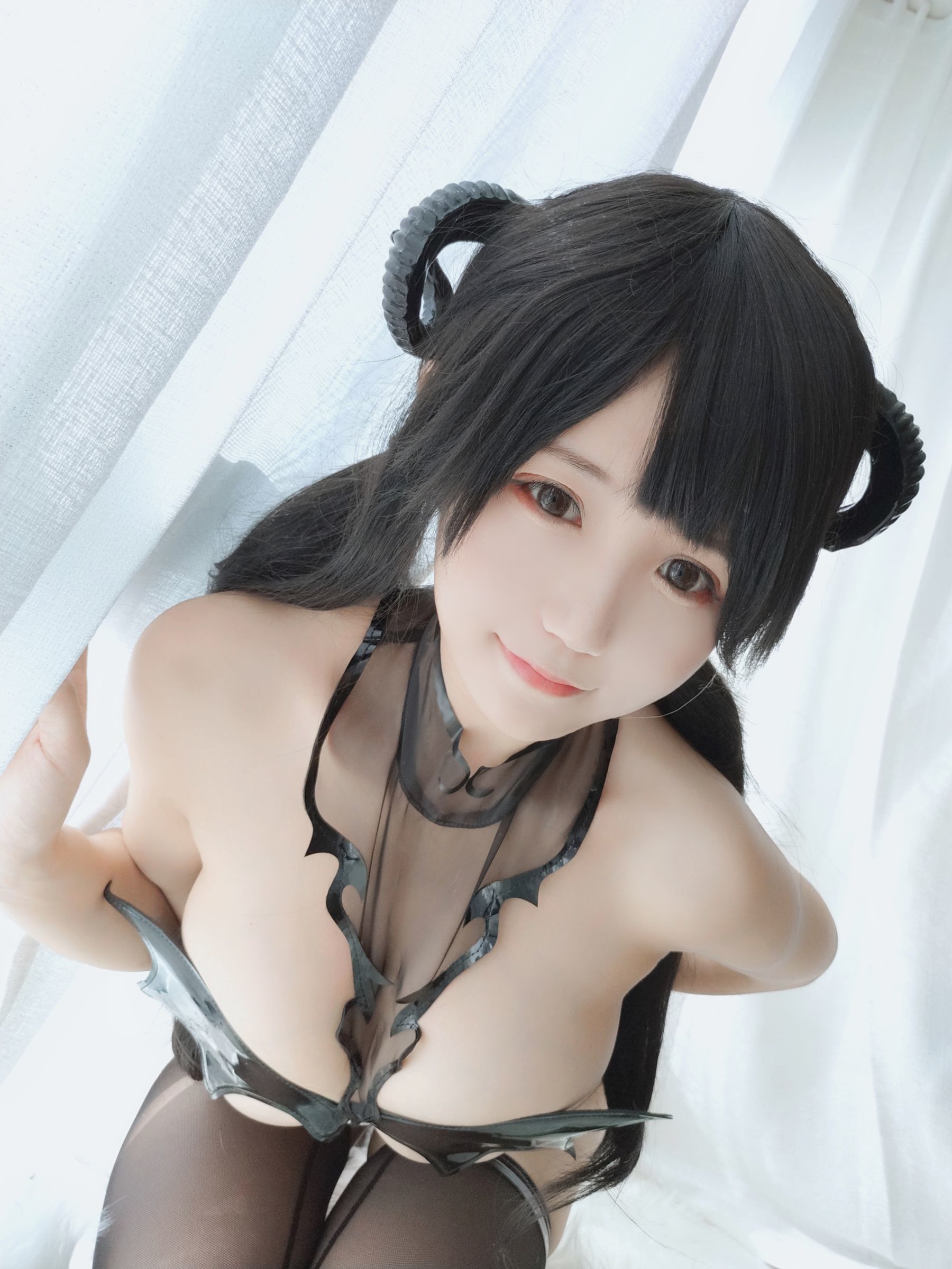 [网红COSER] 动漫博主小仓千代w - 魅魔1  第19张