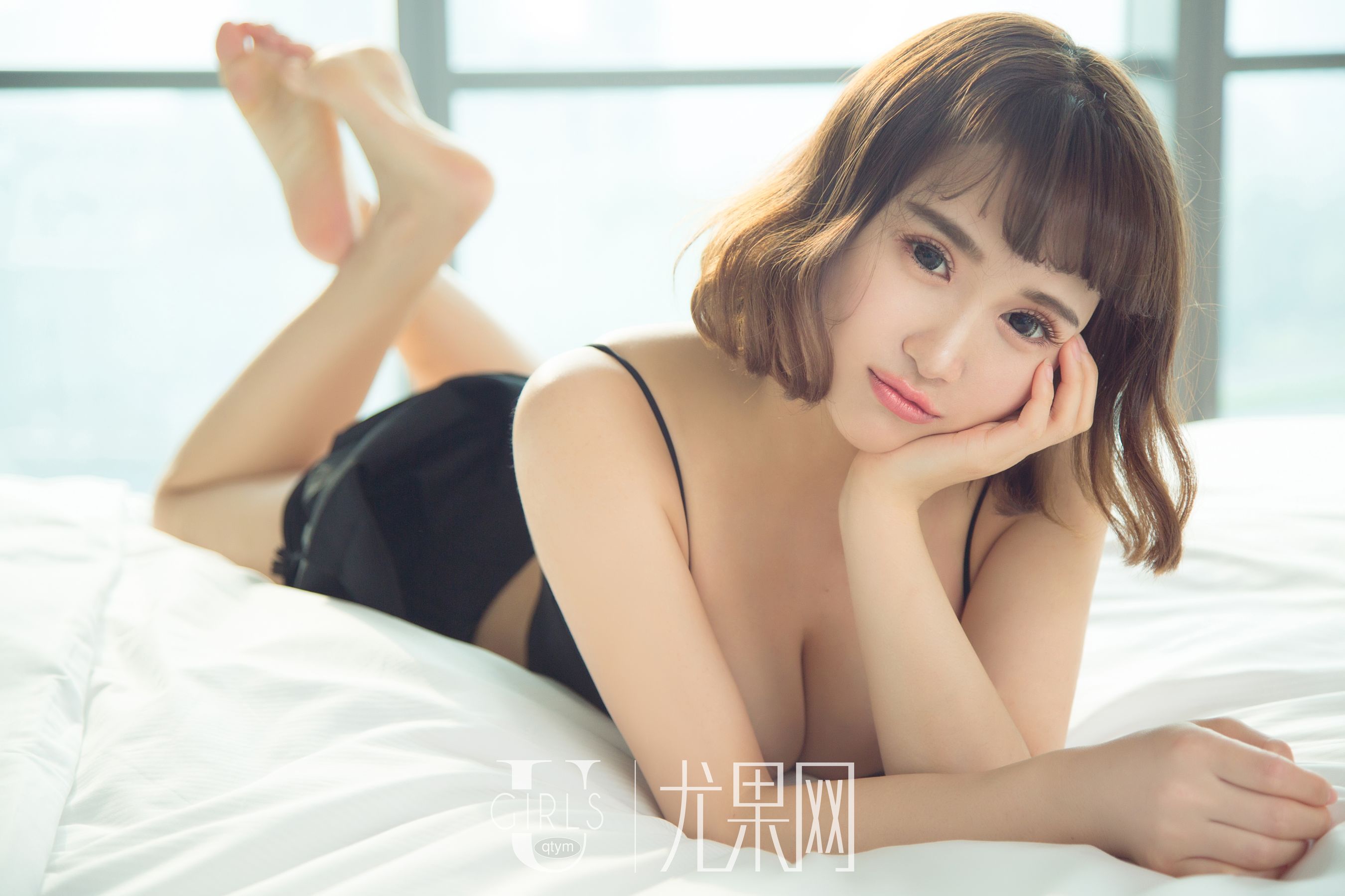 李焱《纯白的梦里花》 [尤果网Ugirls] U361