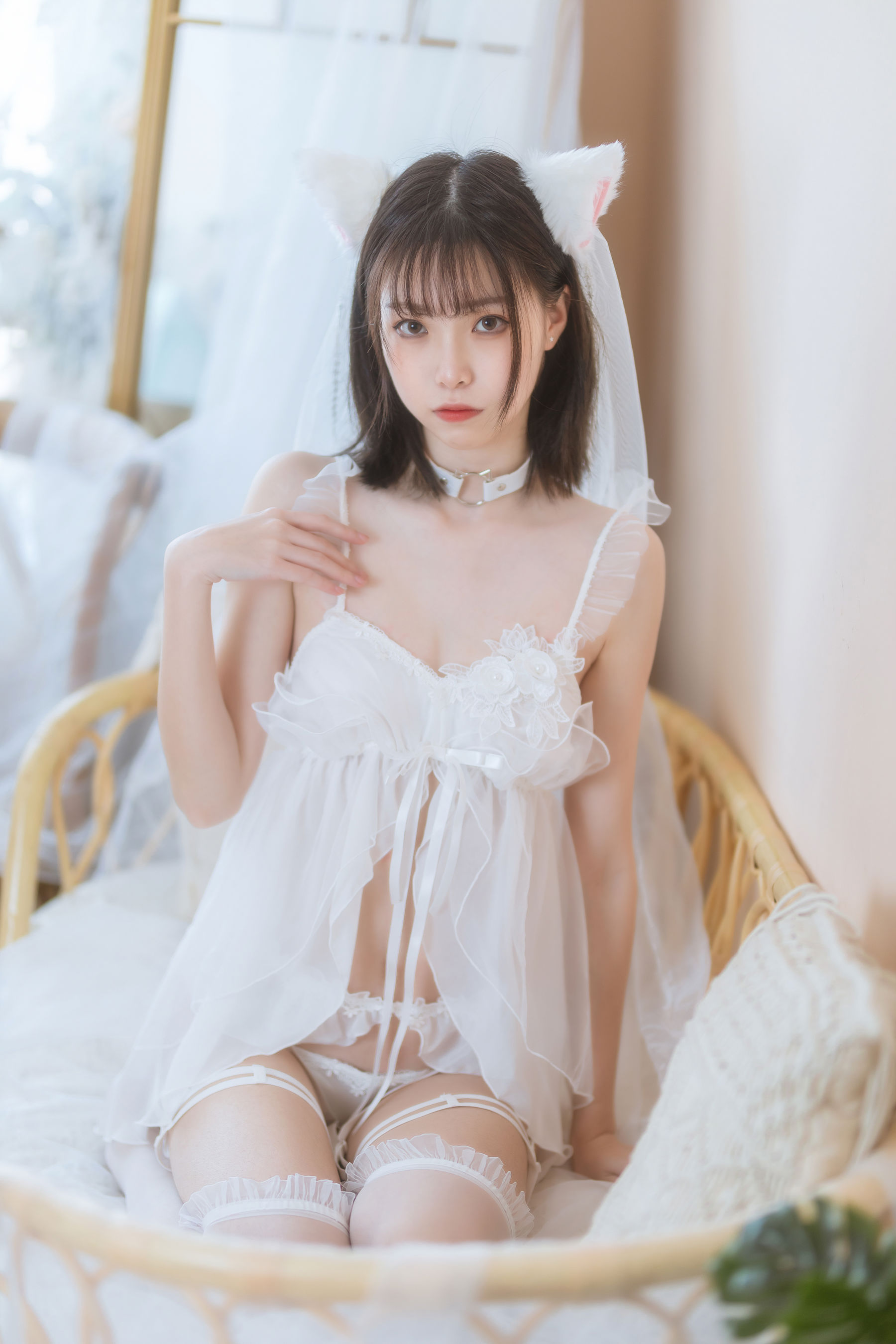 [福利COS] 许岚 - 少女白色裙  第4张